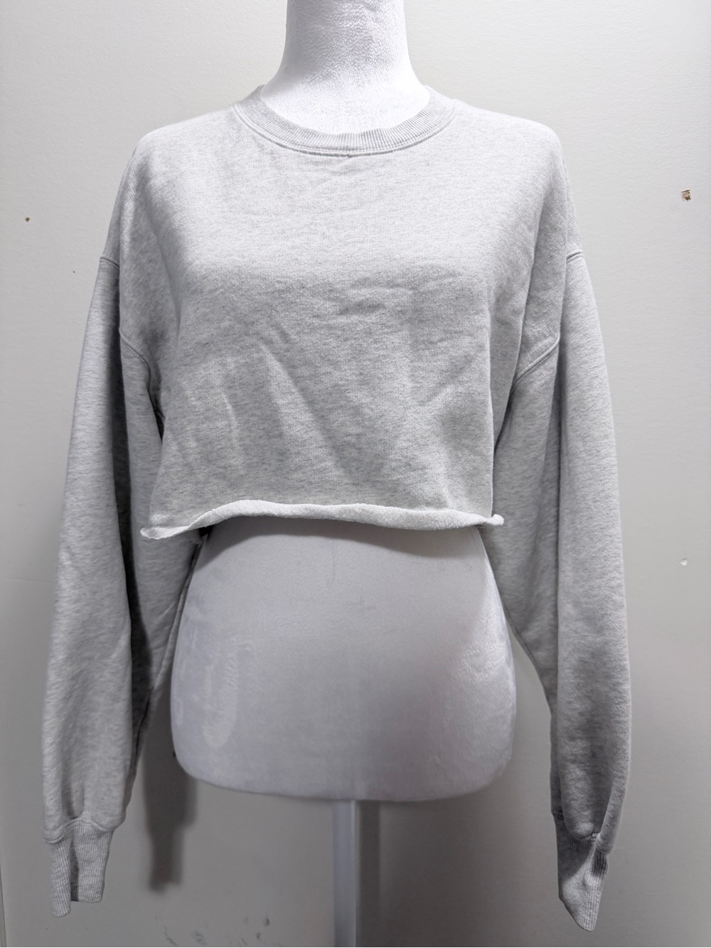 TNA Cropped Crewneck Sweatshirt - Light Gray Size 1